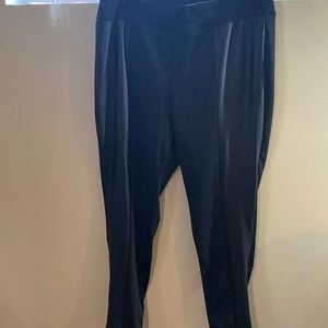 Women’s plus size Black pants with stripe